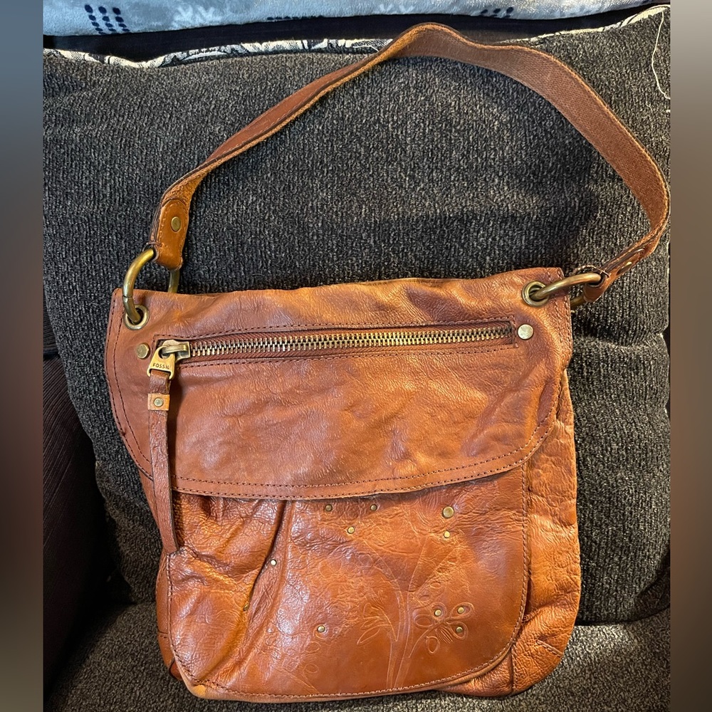 Fossil shoulder bag in brown